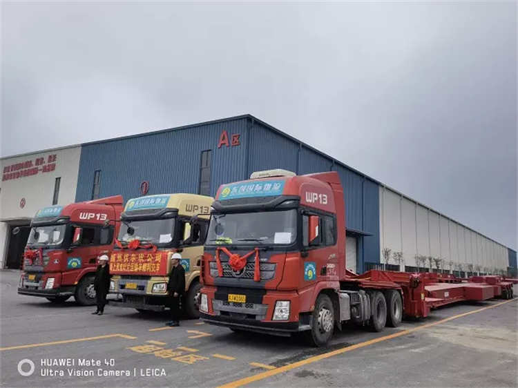 3 Axle Wind Turbine Blade Transporter Trailer for 62 M Wind Power Equipment | Yangzhou Vulcan Machinery Manufacturing Co., Ltd