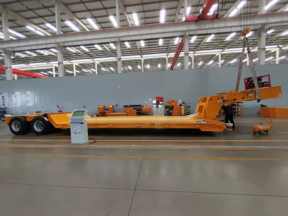 2/3/4 アクスル 取り外し可能 取り外し可能 グースネック フロント ロード ローベッド ローボーイ 100 トン ローベッド セミ トラック トレーラー 揚州バルカン機械製造株式会社